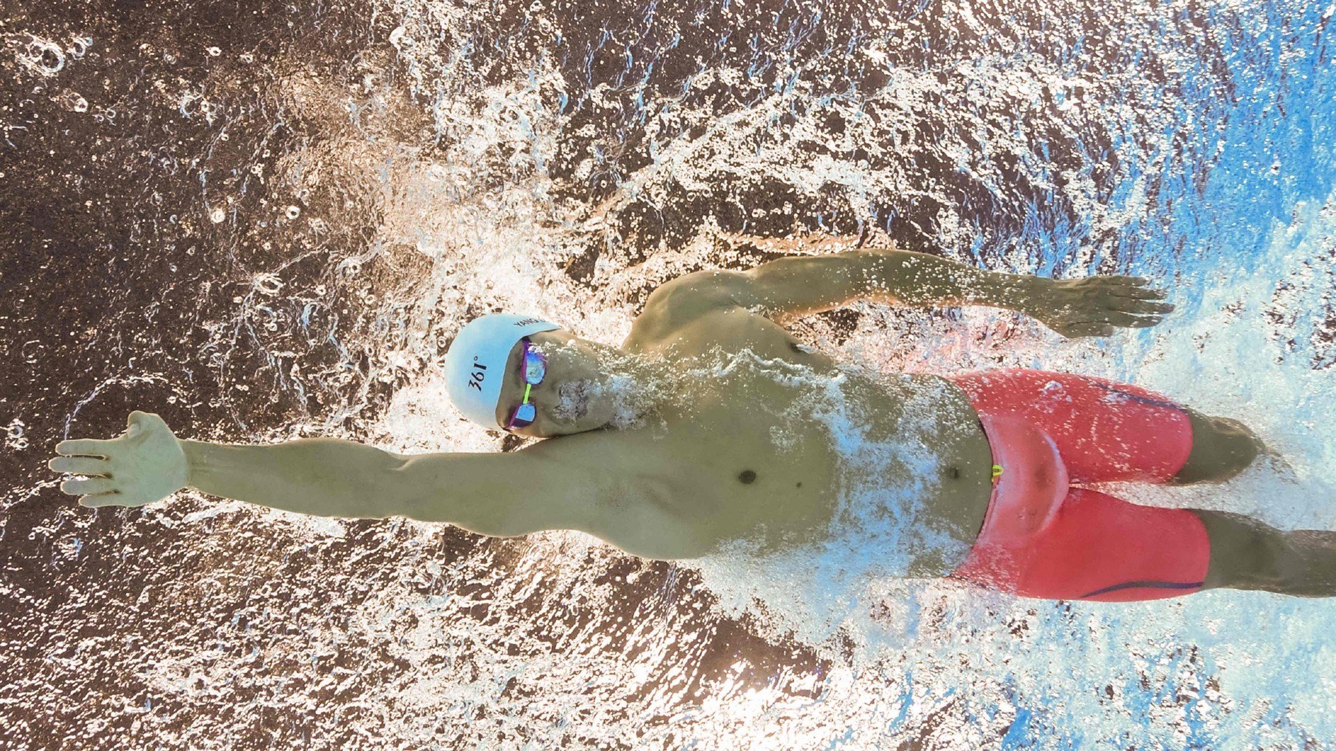 Ming在西班牙队比赛中锐不可当，晋级下一阶段引发热议！气势如虹延续