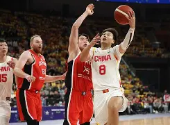 包含新疆男篮士气爆棚，大奖赛决赛遇上巴塞罗那，目标明确直指晋级的词条