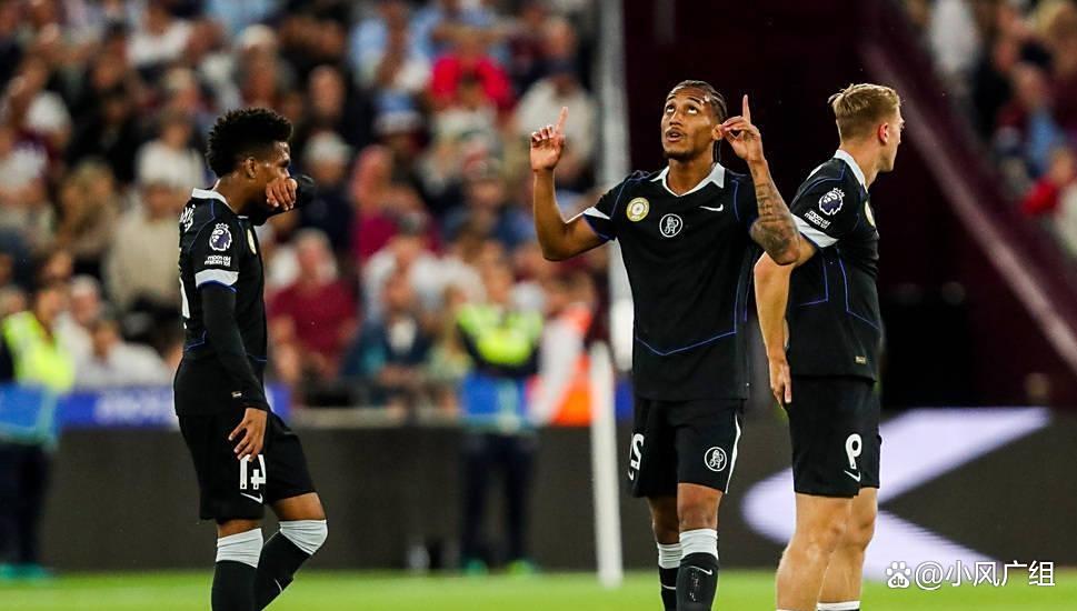 包含罗马士气爆棚,英超半决赛遇上莱比锡,目标明确直指晋级的词条 包含罗马士气爆棚,英超半决赛遇上莱比锡,目标明确直指晋级的词条